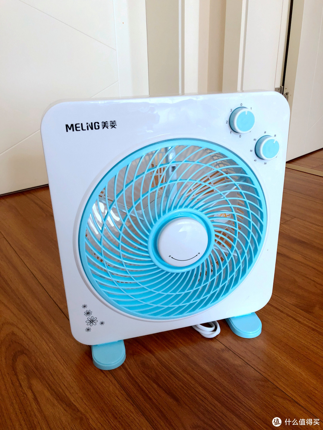 这个夏天买的最值大白菜之一，Meiling 美菱 MFSJ-205 台式电风扇
