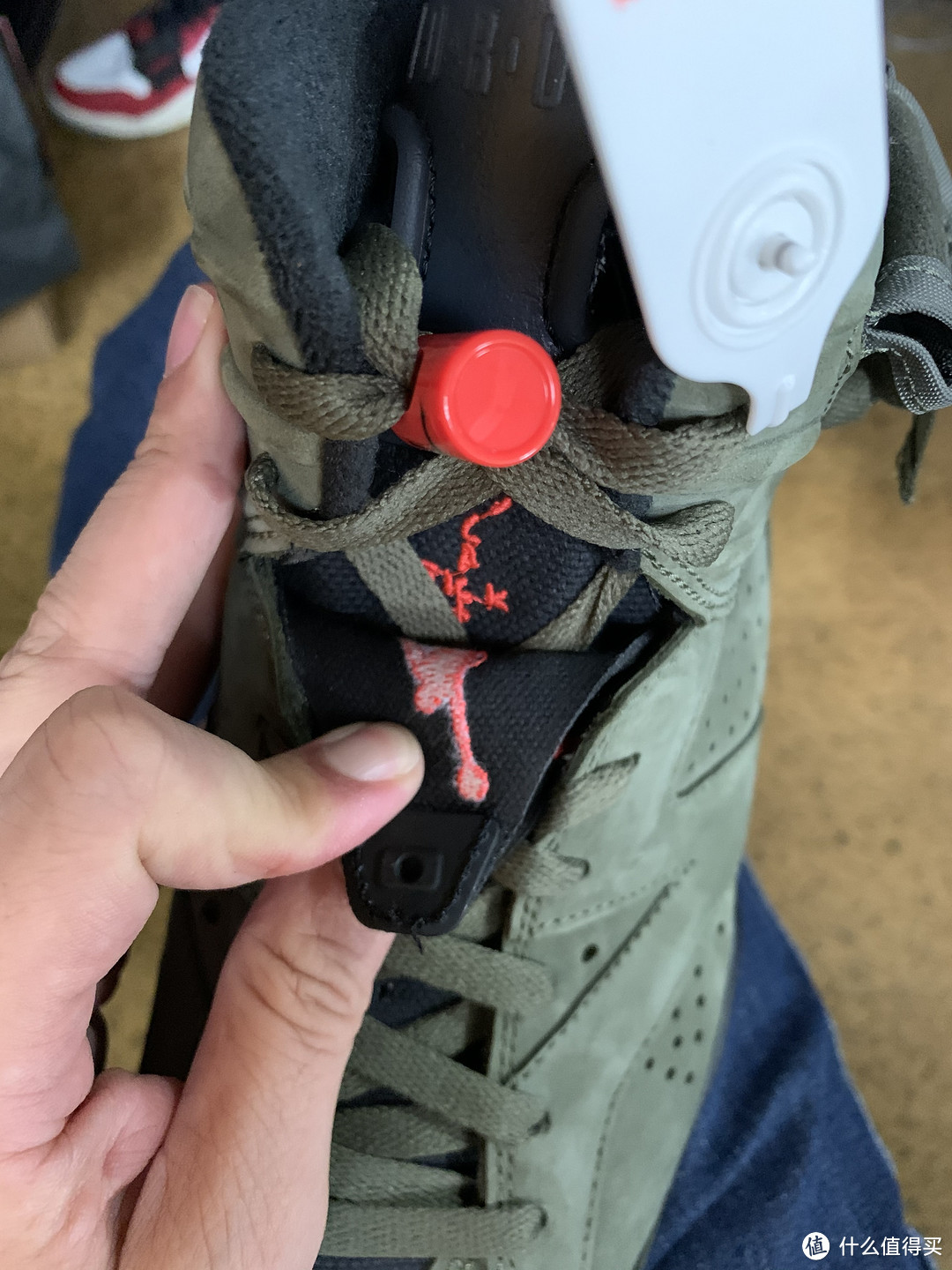 狠货来了，SNKRS上面买到的 Travis Scott x Air Jordan 6