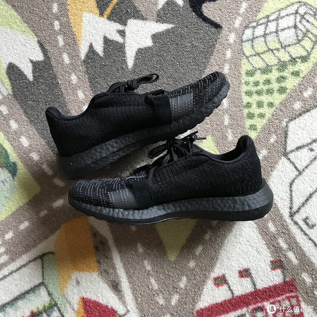 Adidas SenseBOOST GO U跑鞋