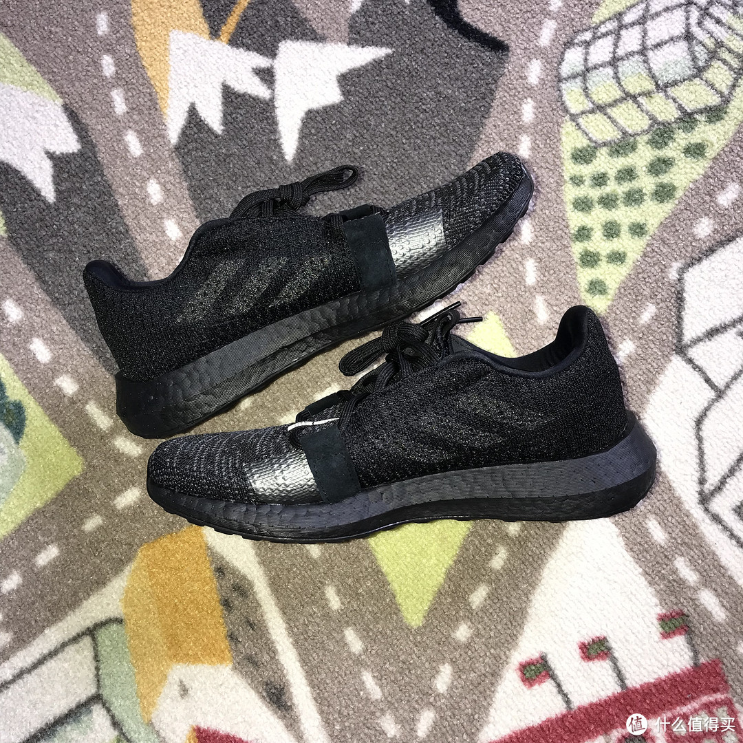 Adidas SenseBOOST GO U跑鞋