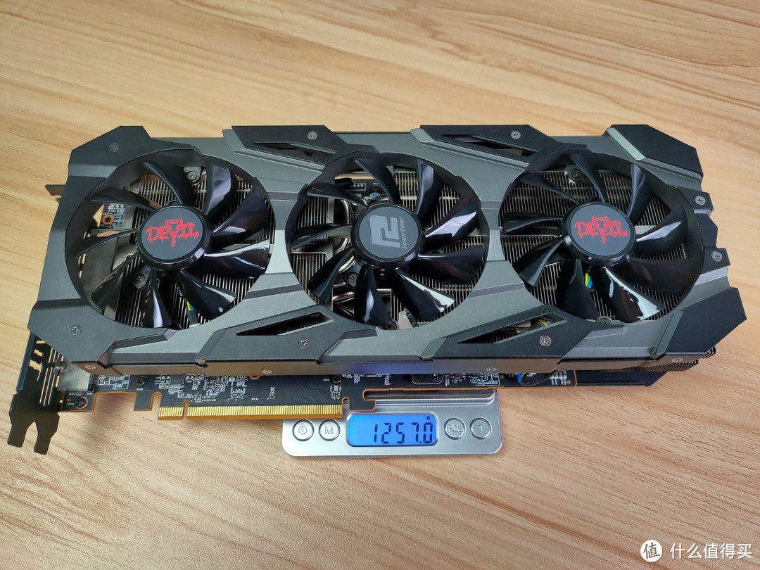 公版和*级非公有多少差距—撼讯RX 5700XT 红魔与公版RX 5700XT全方位对比测试