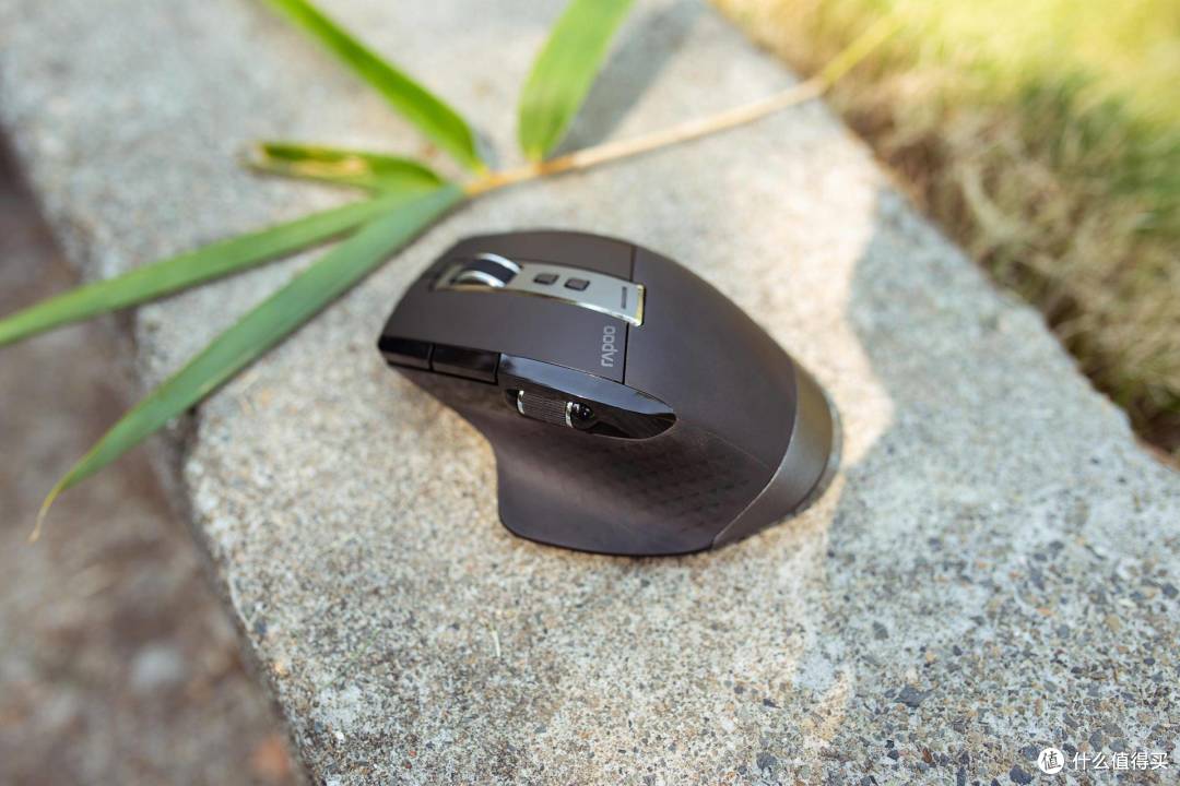 在那开始的地方:雷柏 MT750 Pro Qi