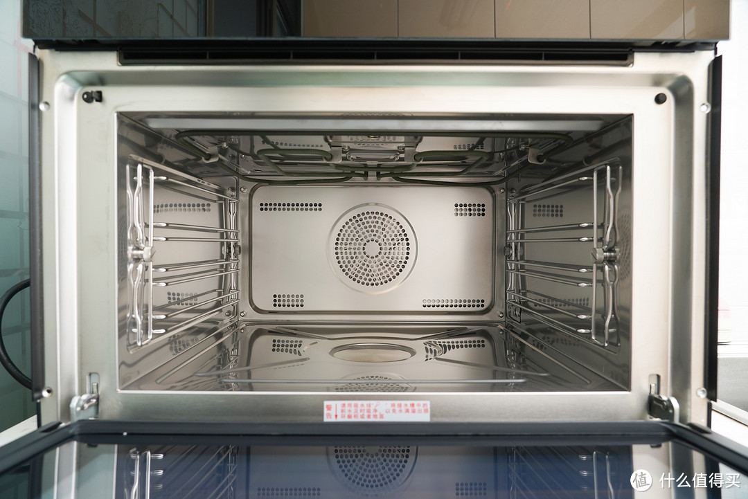 蒸烤样样行的家庭聚餐好帮手，凯度SR60B-TD嵌入式蒸烤箱
