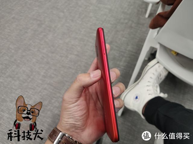 续航小霸王Redmi 8系列发布 首款双模5G旗舰正式官宣