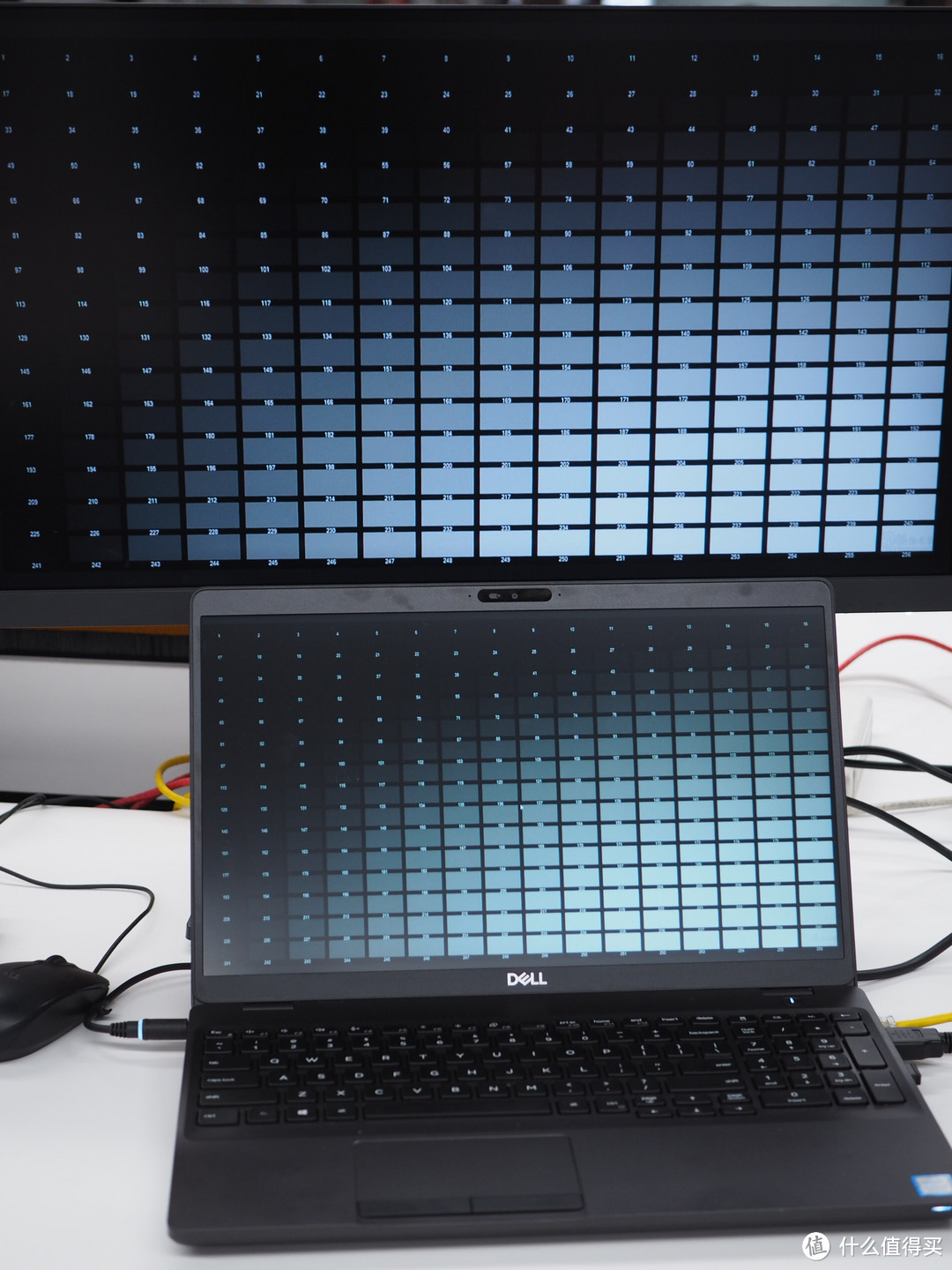 平平无奇的码农之选!DELL戴尔Latitude 5501评测与安装黑苹果