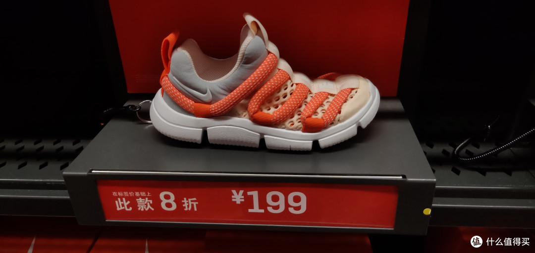 双11预售开始了，NIKE换季折扣店还有必要去逛吗？