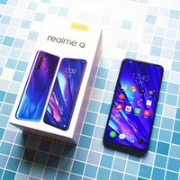 realme Q图片外观(摄像头|配色|接口|卡槽|电源开关键)