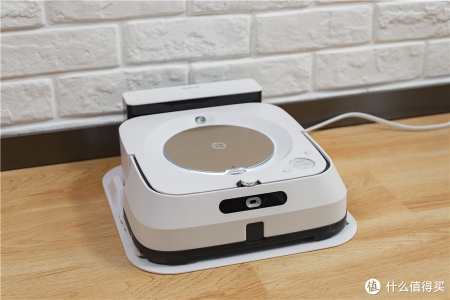 iRobot Braava jet m6擦地机深度测评：这或许就是今年最值得购买的擦地机