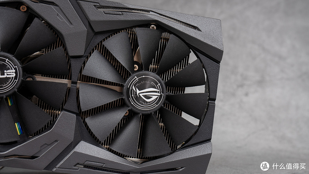 ROG Strix RTX 2060S O8G显卡试玩，光追前后对比和性能分析