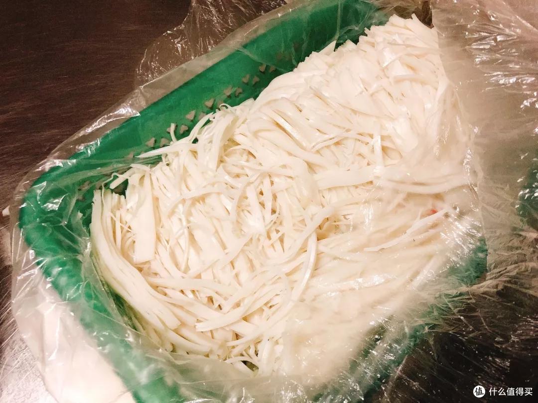 我被老板派去潮汕揭阳出差，结果吃成了胖子