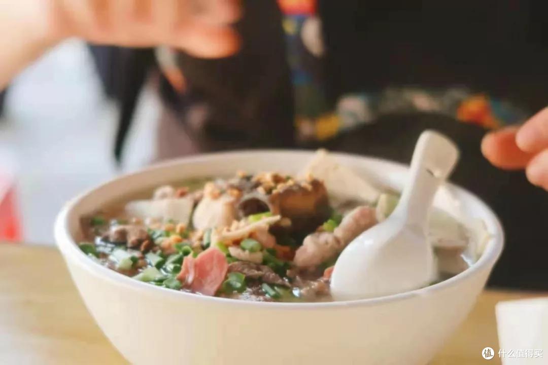 我被老板派去潮汕揭阳出差，结果吃成了胖子