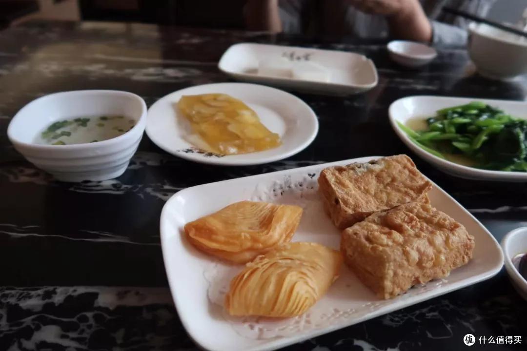 我被老板派去潮汕揭阳出差，结果吃成了胖子