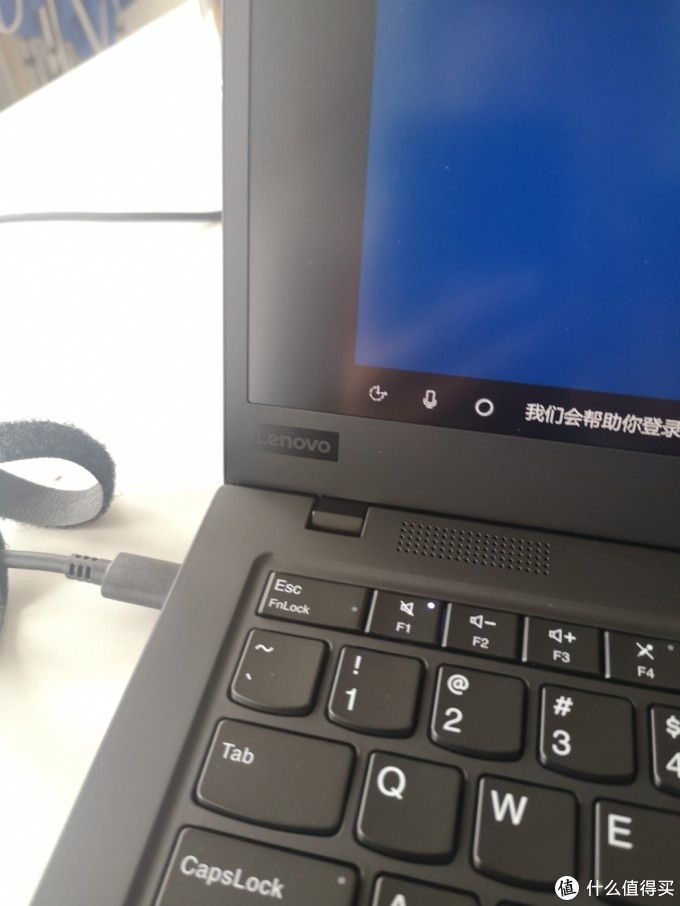 2019款X1 Carbon 做工很失败?个例?
