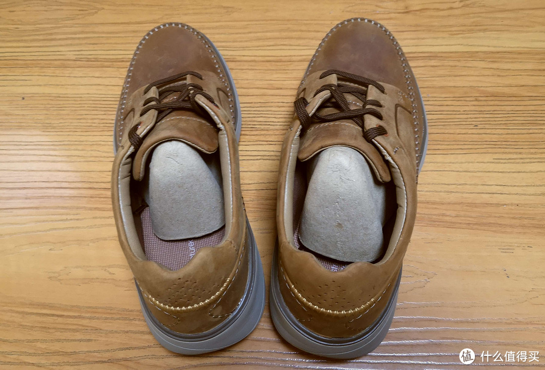 短暂的回归：Clarks Unrise Lace 休闲皮鞋 简单开箱+封箱·····