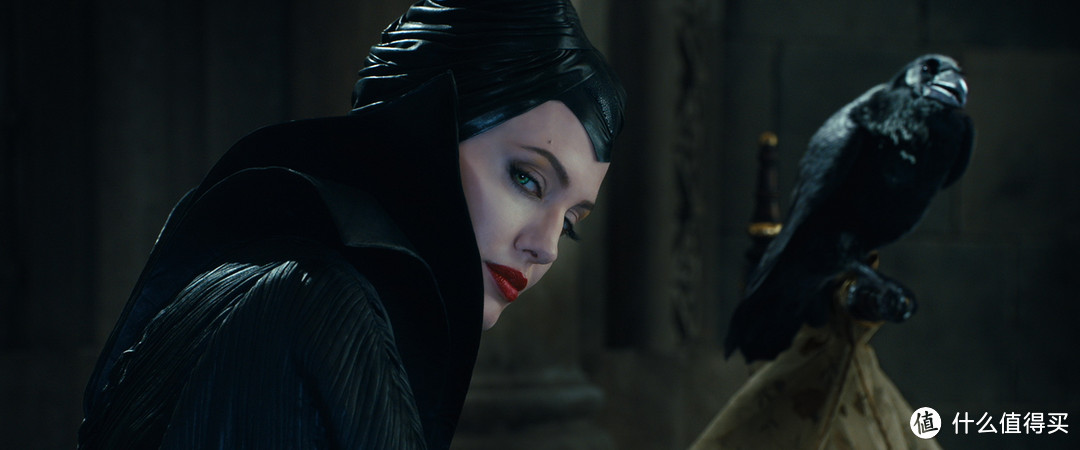 电影里那些让人迷恋的美艳女反派!