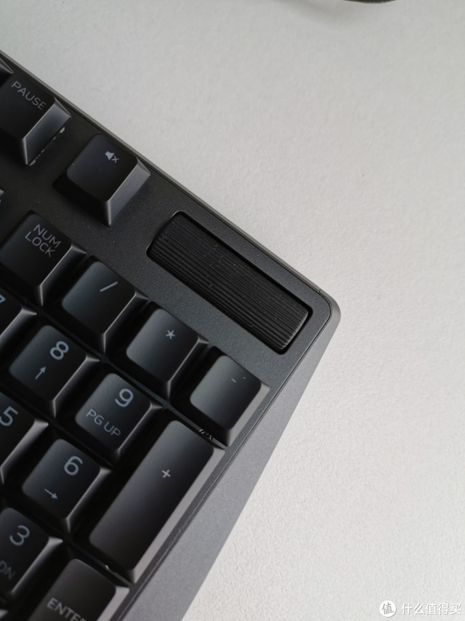 聊聊新款外星人键盘AW510K怎么样?CHERRY MX矮红轴使用感受