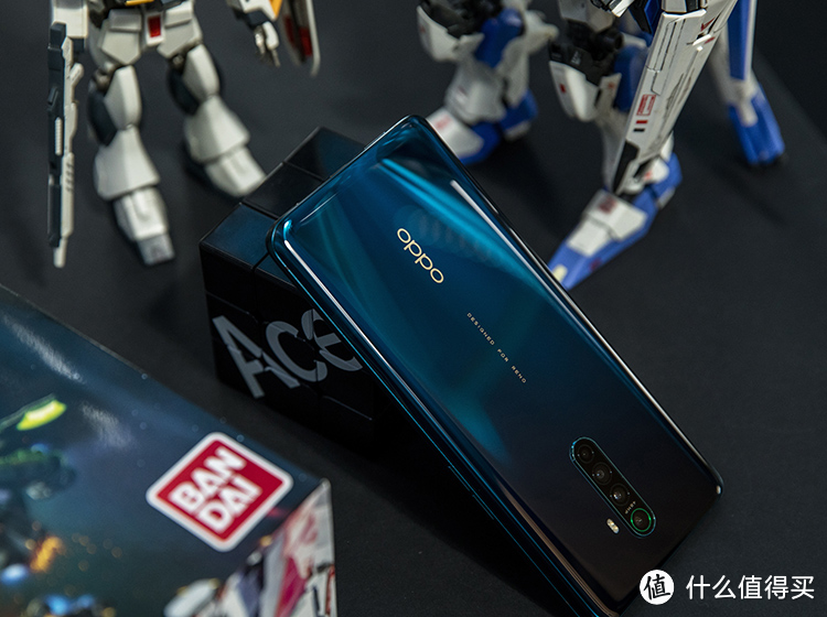 王牌战斗力堪比高达！OPPO Reno Ace图赏