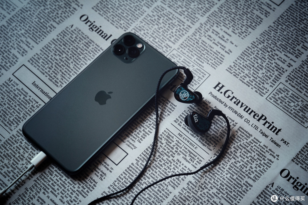 专挑争议最大的聊!64Audio 新旗舰Tia Fourte Noir耳塞「黑化」的是与非