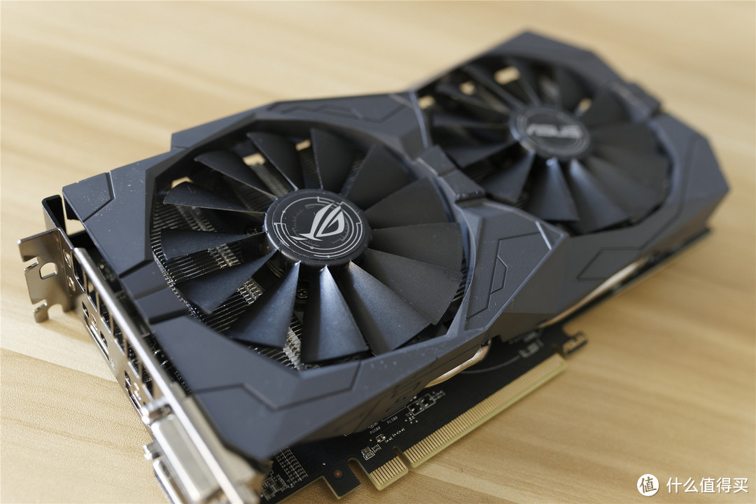 老将换血重生的千元中低端卡：华硕ROG STRIX RX 580 2048SP简测