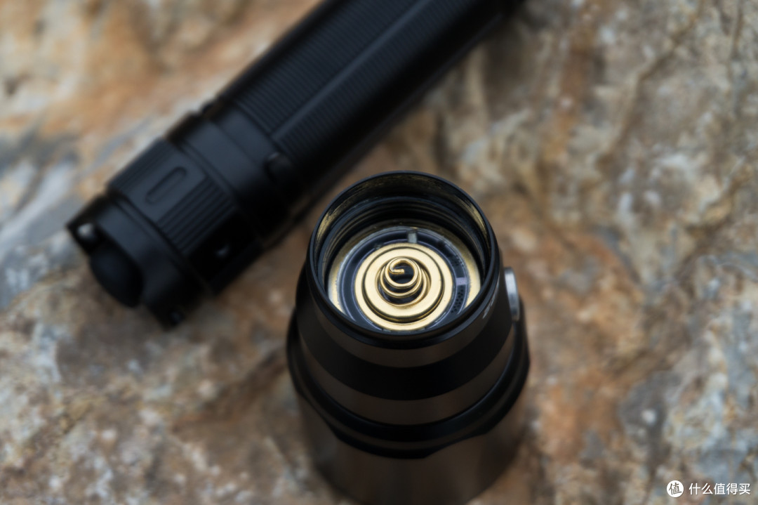七年造就一剑,TK22 V2.0战术手电是否还能一战