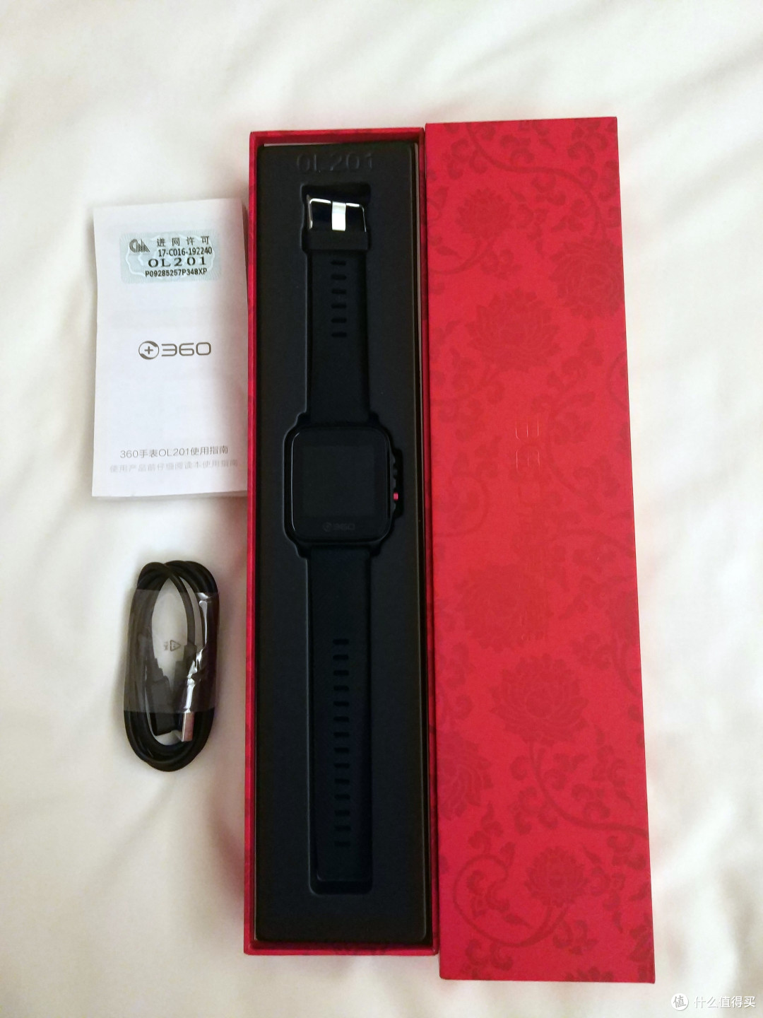通话功能,健康守护,定位跟踪,一键SOS的老人贴心关爱----360 OL201健康手表测评