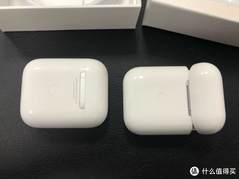 airpods2与1436无线充电盒版对比照！多图