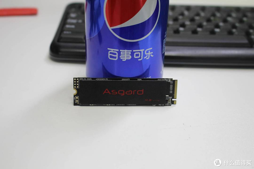 用系统自带的powershell写的SSD测试程序，对阿斯加特AN2、AN3 NVMe SSD进行测试对比