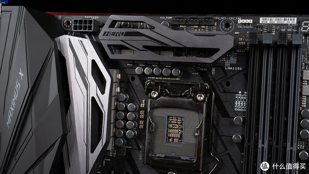 i9-9900KF+M10H+iGAME RTX 2080S装机,实测SL600M垂直风道