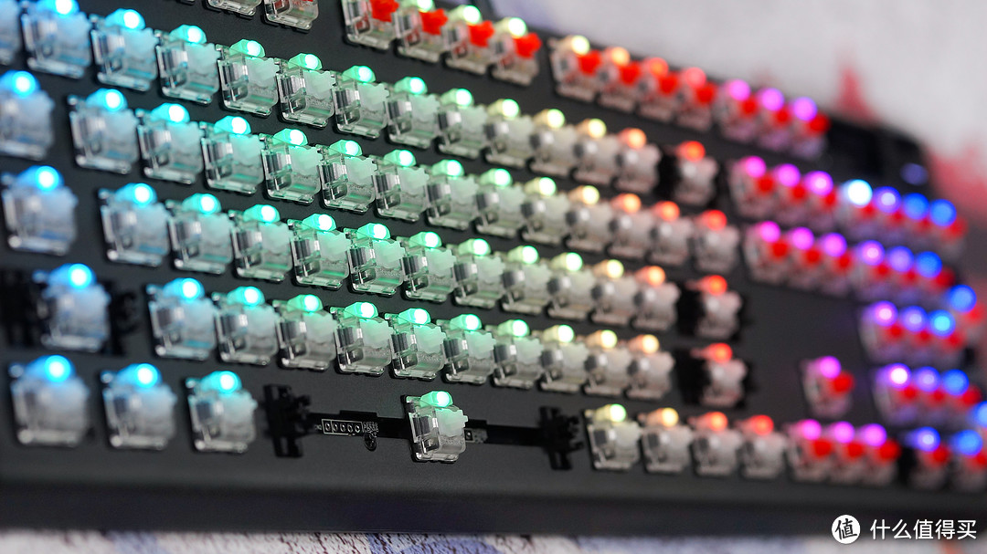 当你不知道买什么轴，那就买最快的：赛睿 Apex Pro 可调触发键程的机械键盘