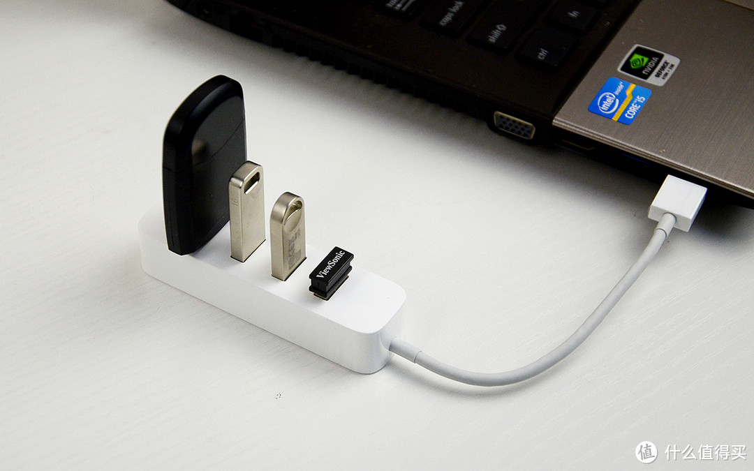 小米USB3.0分线器，兼顾接口扩展和高速传输的笔记本伴侣
