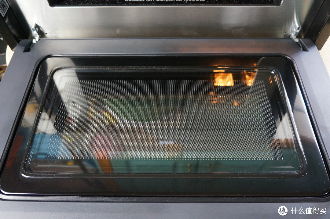 三位一体！空间、功能和价格，说完了蒸烤箱，让我们再来谈谈“微蒸烤一体机”