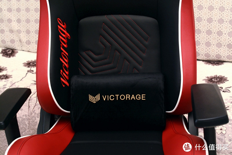 把汽车元素应用到了电竞椅上，Victorage VC03开箱体验