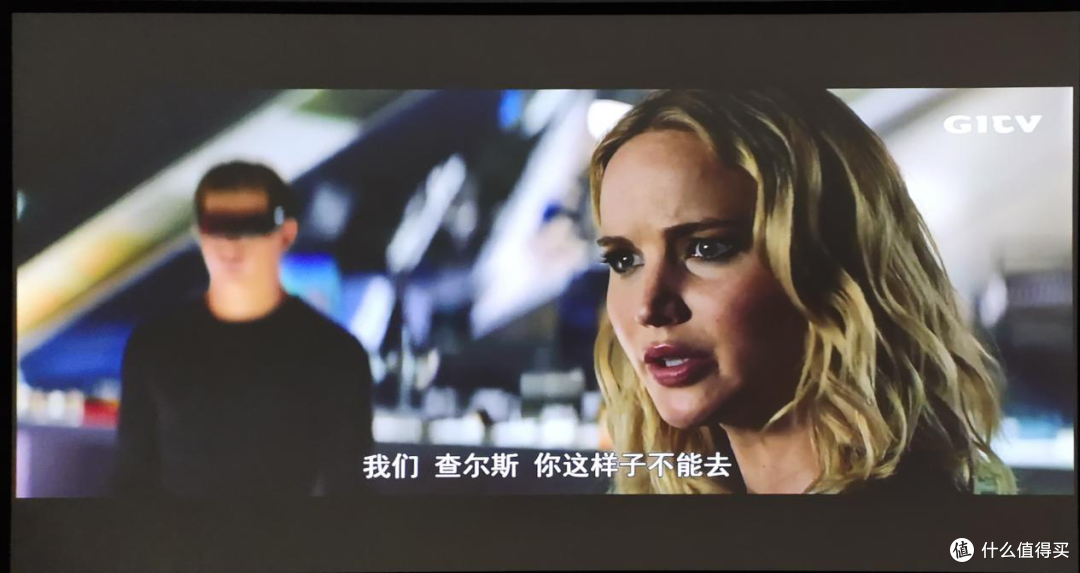 智慧家庭影院的越级，坚果J9 投影仪深度体验