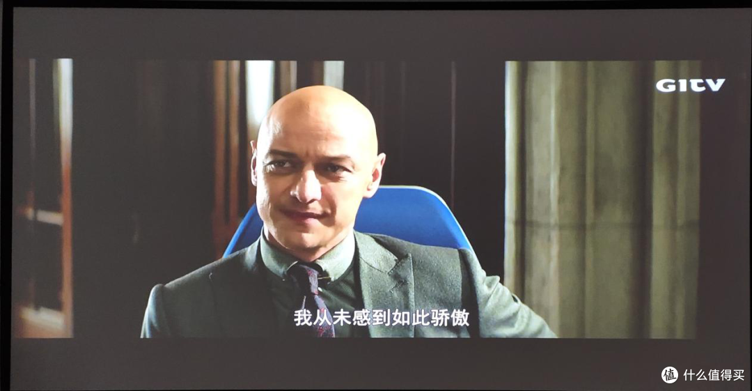 智慧家庭影院的越级，坚果J9 投影仪深度体验