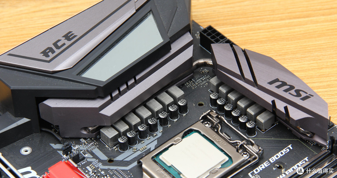 耀世！EVGA KINGPIN卡皇在开元K3机箱皇中遇上Z390 ACE板皇