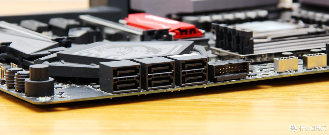耀世！EVGA KINGPIN卡皇在开元K3机箱皇中遇上Z390 ACE板皇