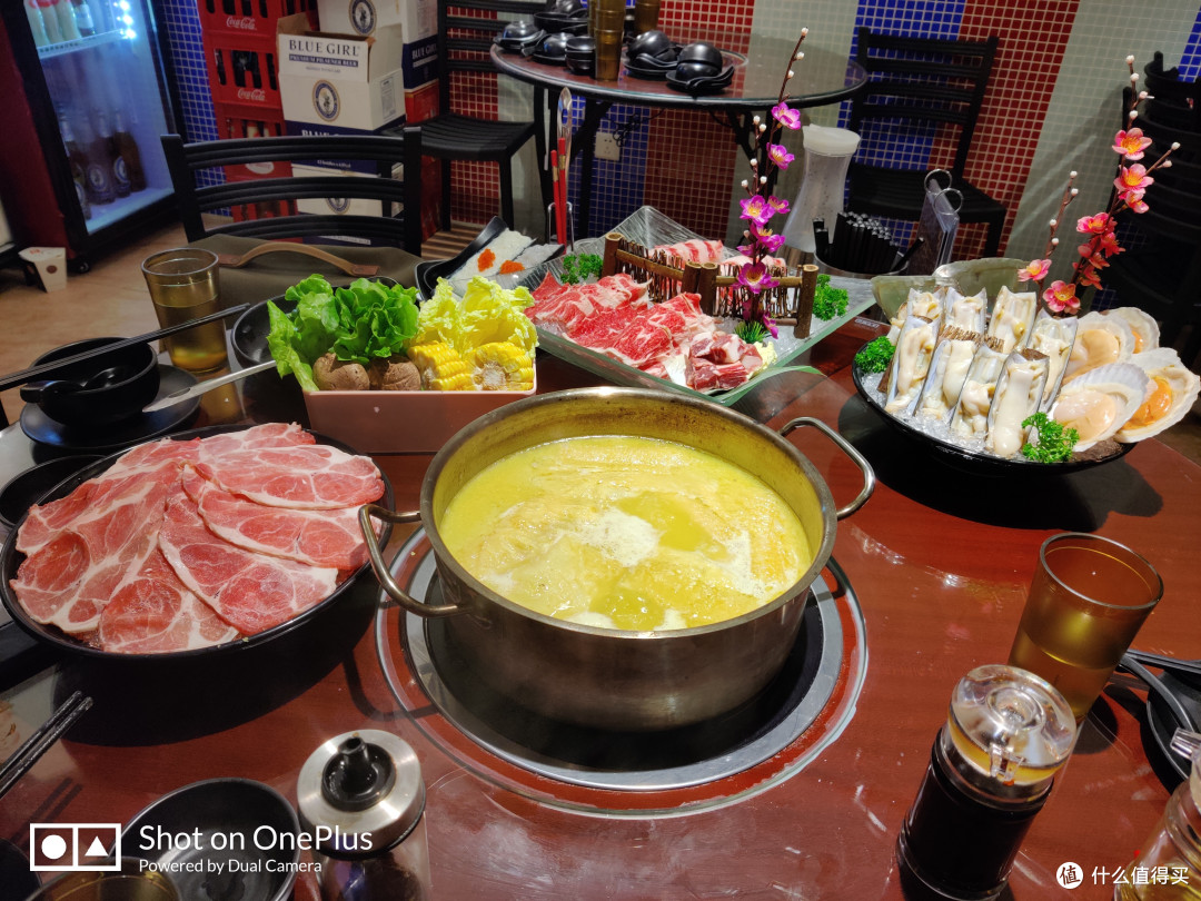 靓鸡配香浓花胶汤，满口鲜味价格不贵