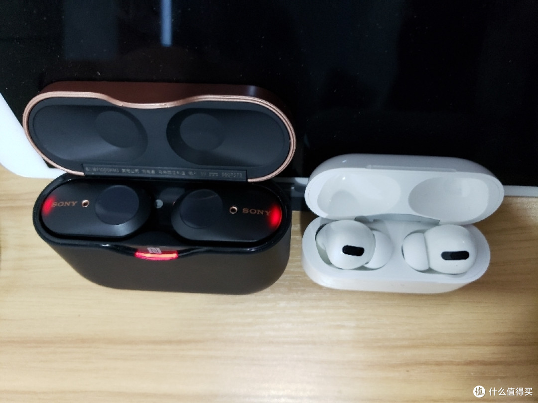 Airpods pro VS Wf-1000xm3