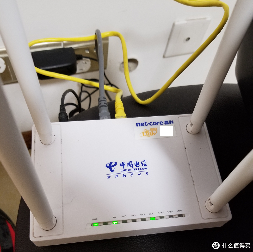 折腾家庭网络两年，原来120元两台磊科mg1200ac就能搞定全屋WIFI漫游