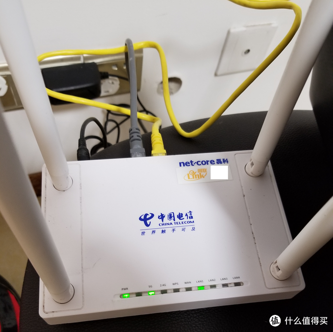 折腾家庭网络两年，原来120元两台磊科mg1200ac就能搞定全屋WIFI漫游