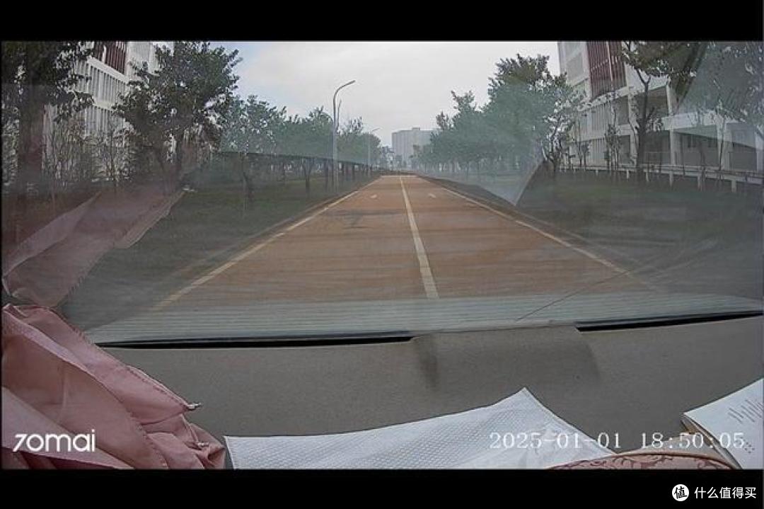 70迈高清流媒体记录仪 碰瓷党无可遁形 女司机必备