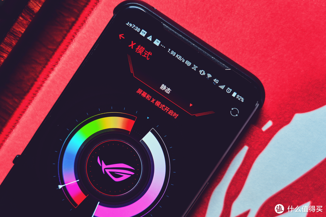 ￥10000+够为信仰充值嘛？ROG 游戏手机2 机甲版 体验