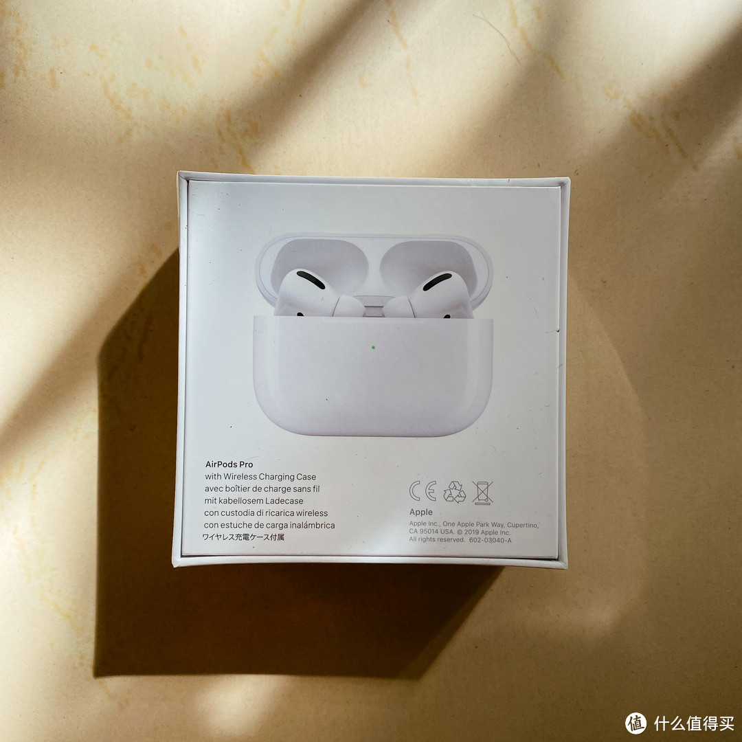 苹果AirPods Pro 香喷喷到手！