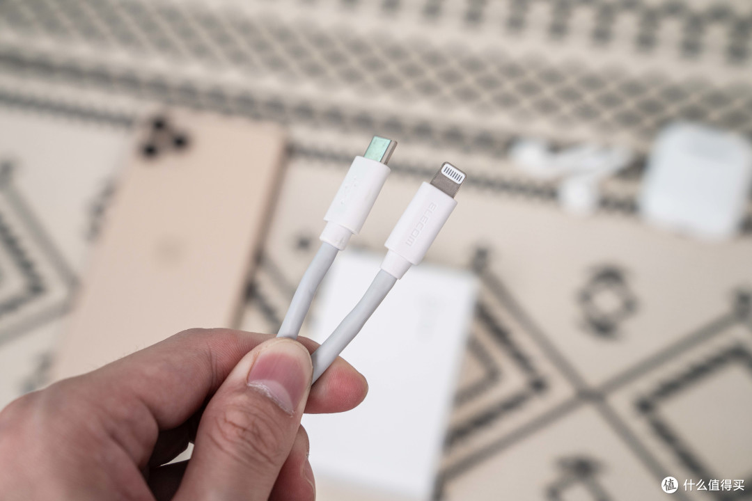 细聊果粉桌面上的配件好物——双十一你准备剁手了吗?