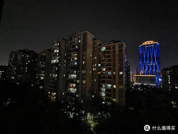 P30Pro广角夜景，毫无画质可言