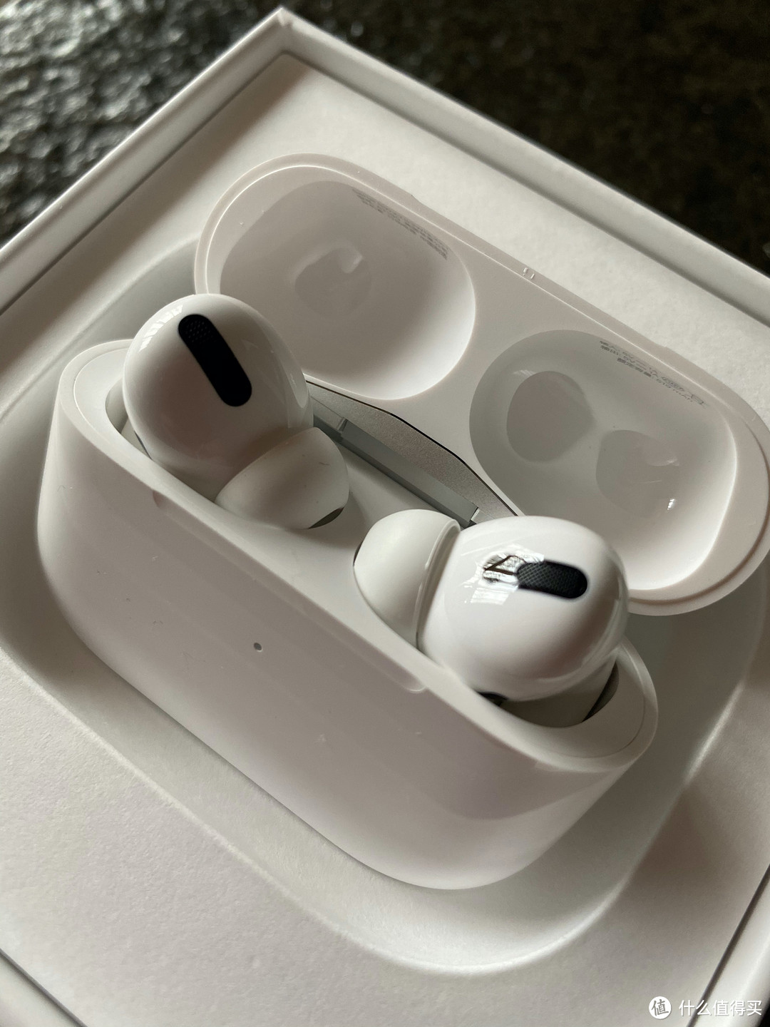 我的AirPods Pro简单开箱（也对比xm3降噪豆）