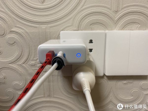 会有一个小圈蓝灯，关不了