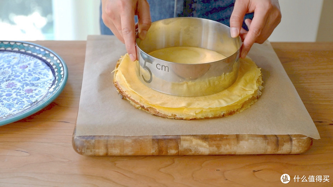 【视频】蛋糕上的煎蛋原来是这么做的！～南瓜千层蛋糕