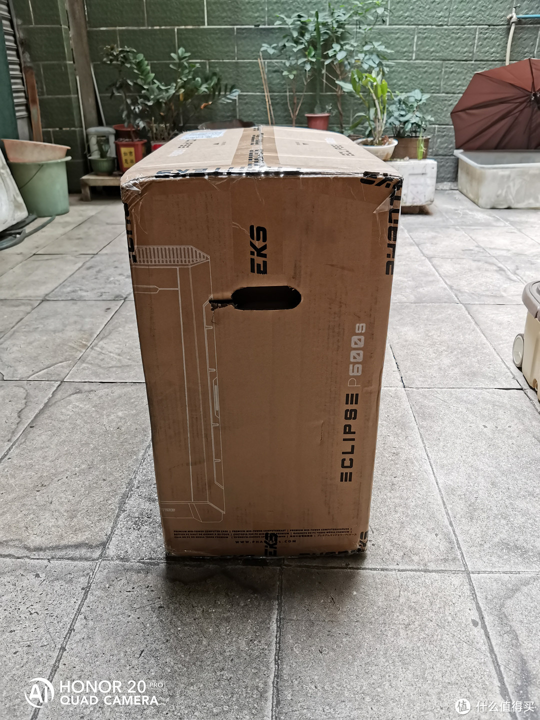 PHANTEKS 追风者 P600不透光版 开箱加安装以及测试之给电脑换个新屋