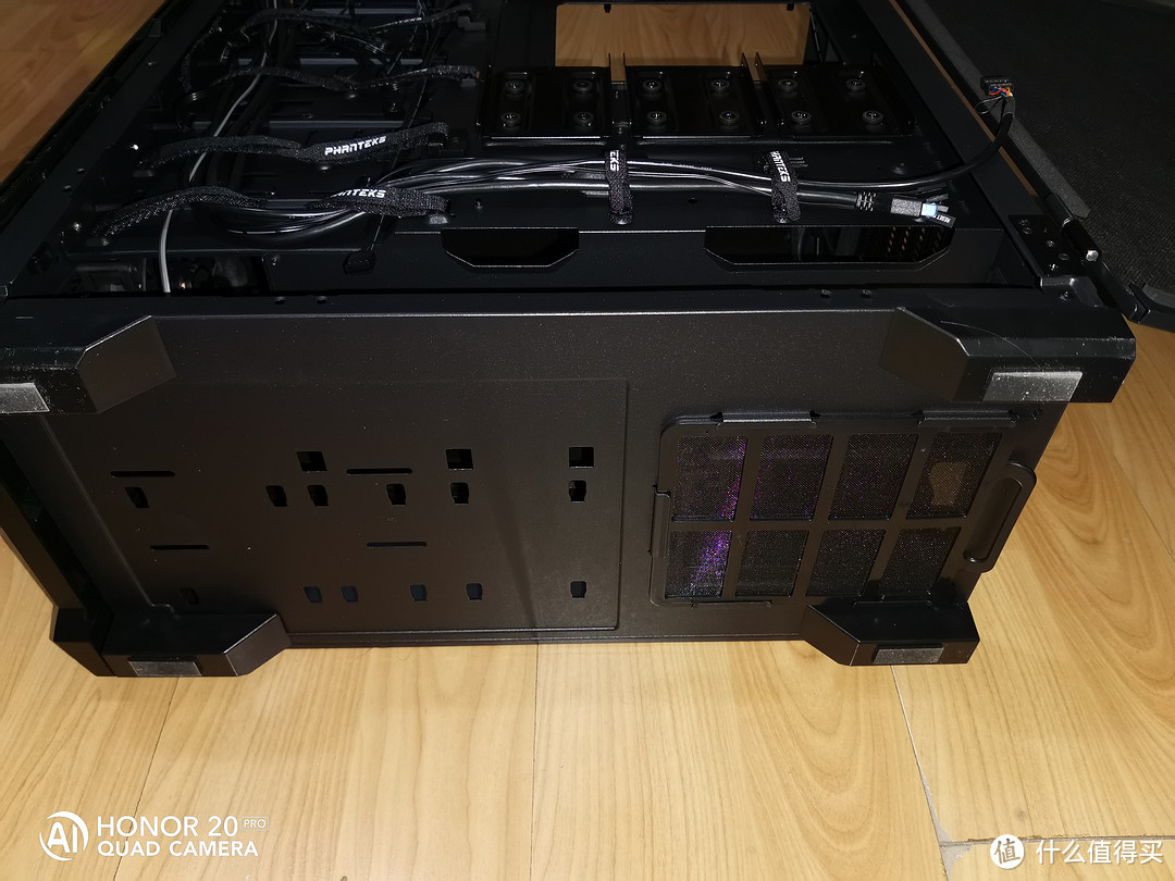 PHANTEKS 追风者 P600不透光版 开箱加安装以及测试之给电脑换个新屋